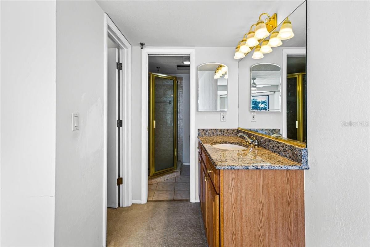 Image 33 of 44 For 53 Bay Heights Avenue 205