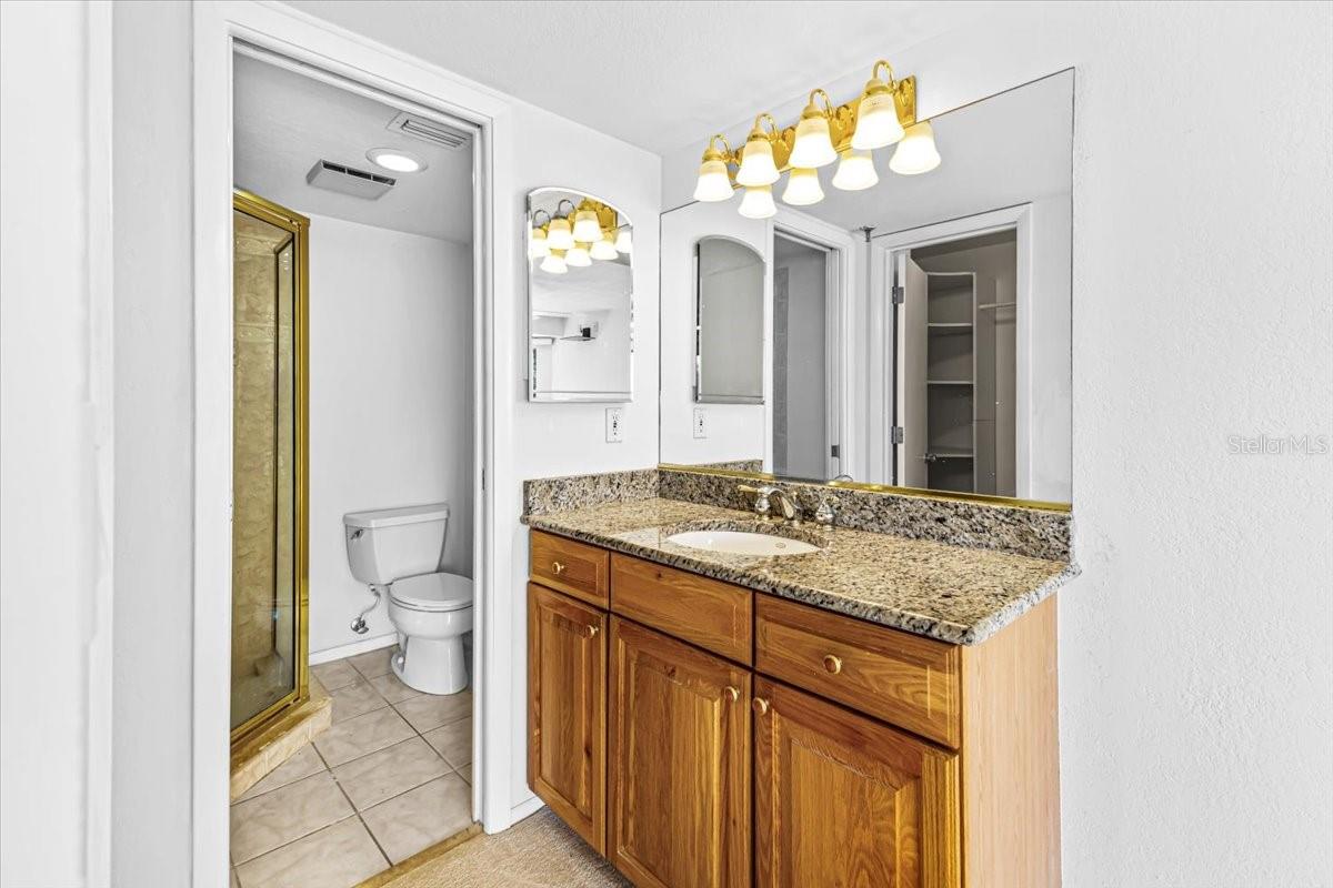 Image 34 of 44 For 53 Bay Heights Avenue 205