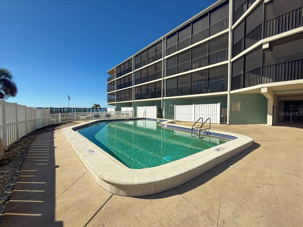 Image 36 of 44 For 53 Bay Heights Avenue 205