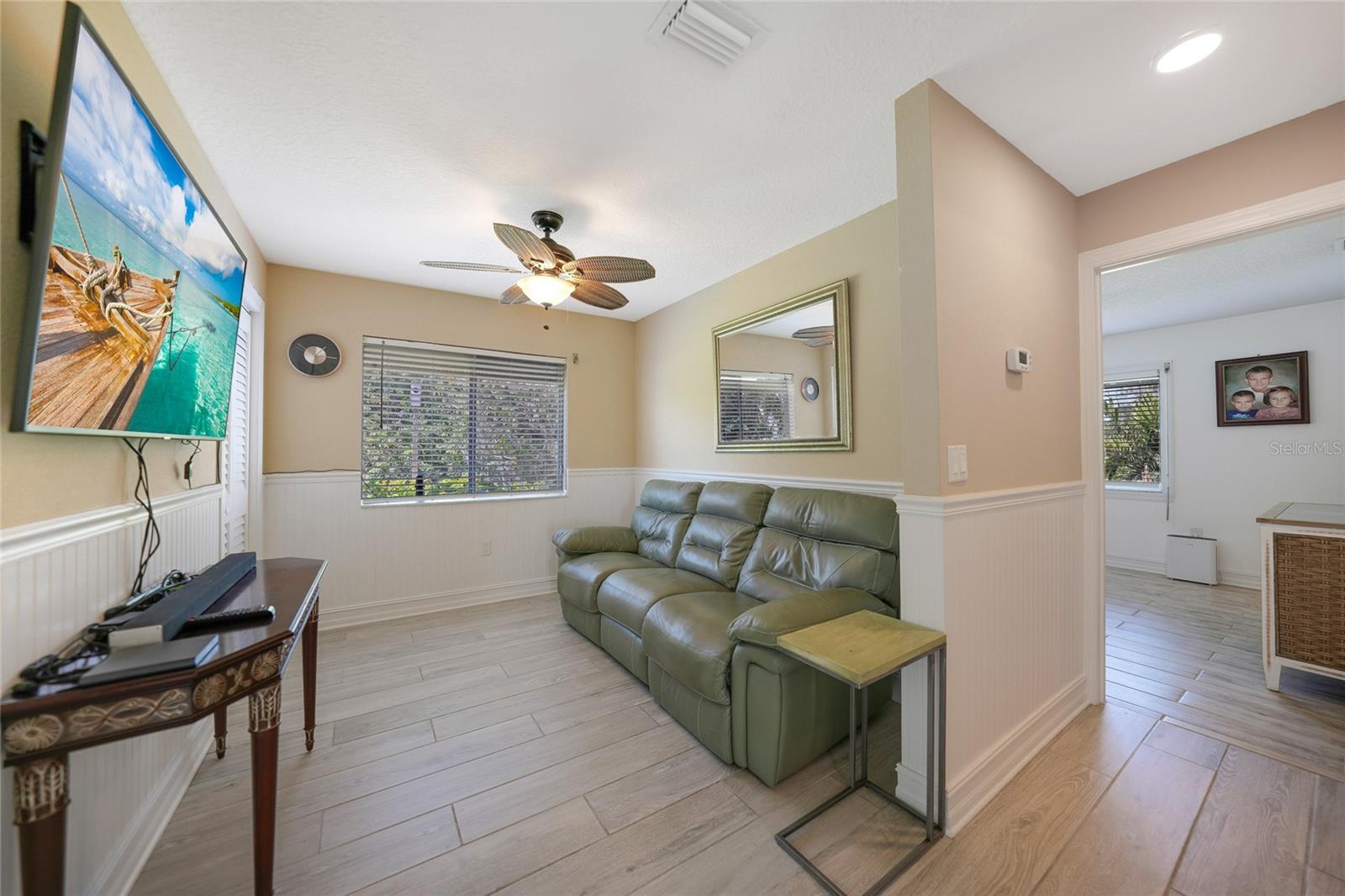 Image 12 of 53 For 9350 Prospect Avenue