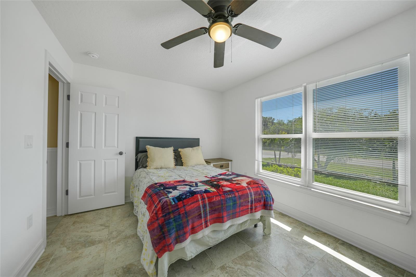 Image 20 of 53 For 9350 Prospect Avenue