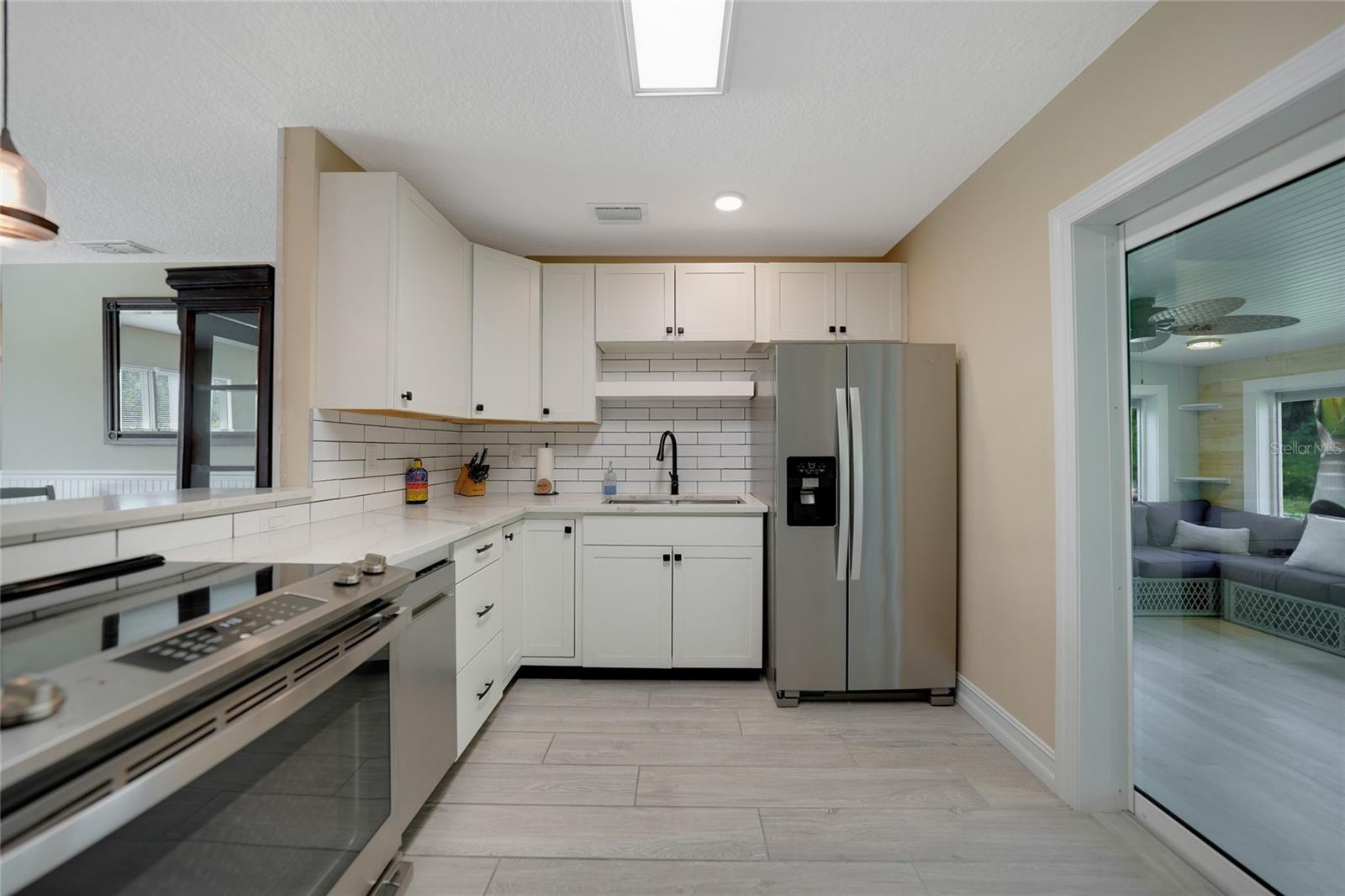 Image 4 of 53 For 9350 Prospect Avenue
