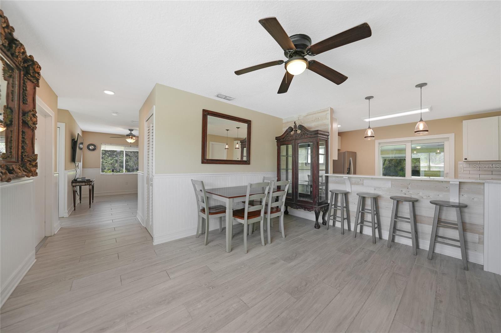 Image 7 of 53 For 9350 Prospect Avenue