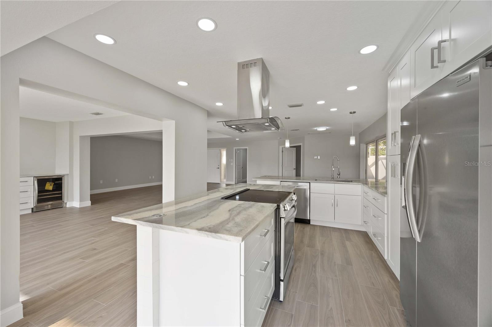 Image 20 of 56 For 717 Carnoustie Terrace 9