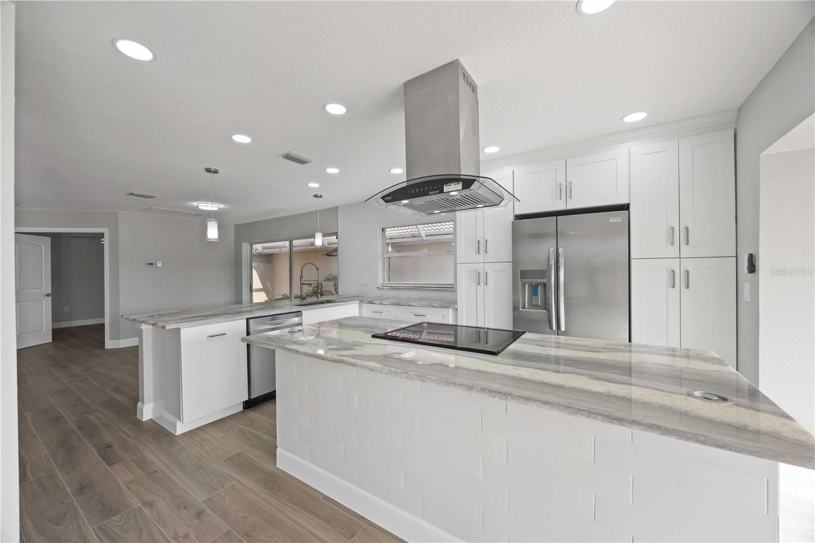 Image 22 of 56 For 717 Carnoustie Terrace 9