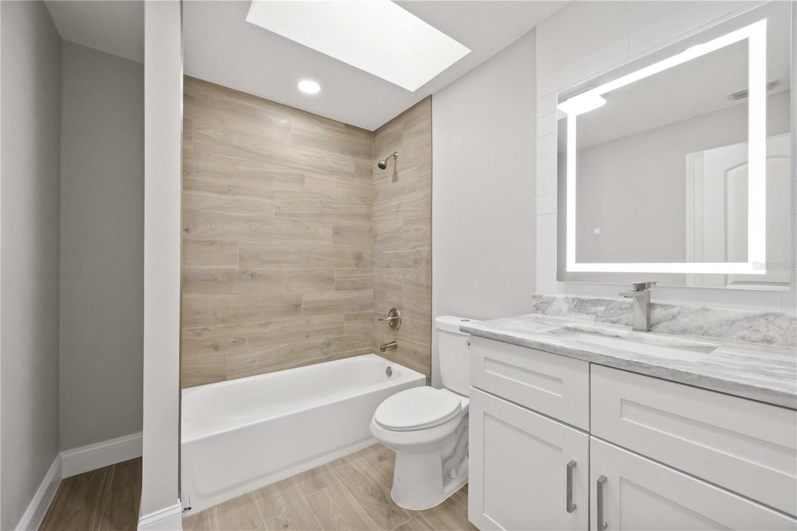 Image 25 of 56 For 717 Carnoustie Terrace 9