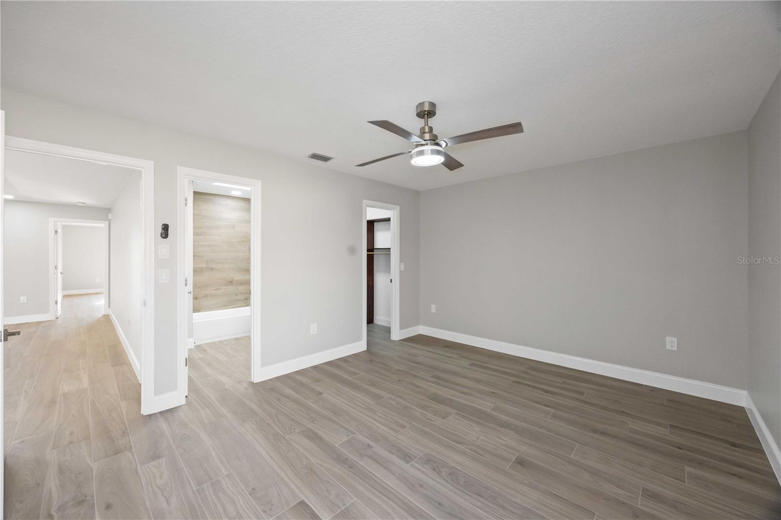 Image 32 of 56 For 717 Carnoustie Terrace 9