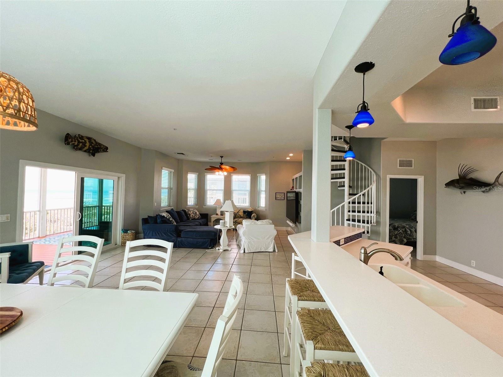 Image 18 of 64 For 8798 Grand Avenue