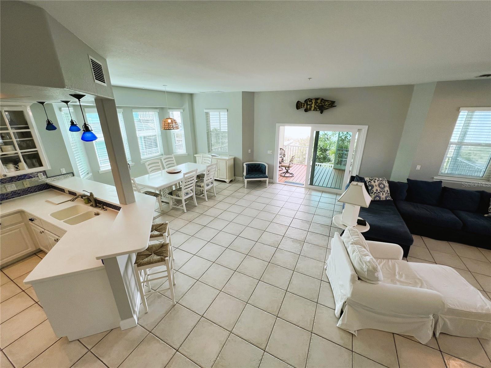 Image 25 of 64 For 8798 Grand Avenue