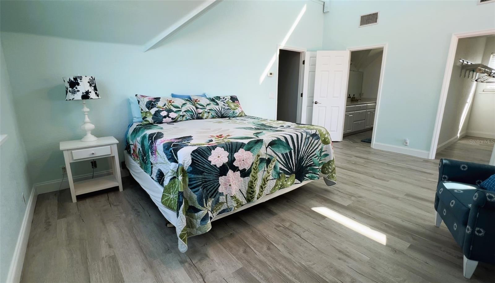 Image 39 of 64 For 8798 Grand Avenue