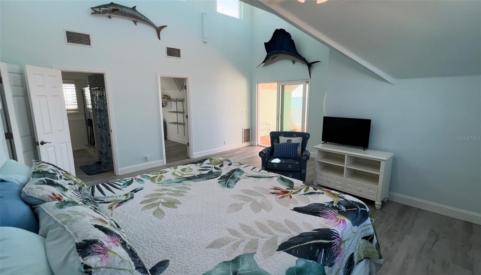 Image 40 of 64 For 8798 Grand Avenue