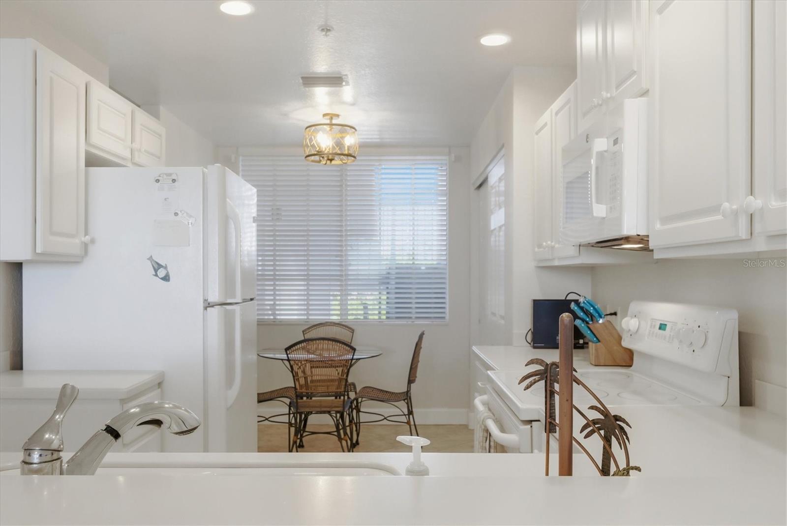 Image 16 of 36 For 13313 Gasparilla Road C302