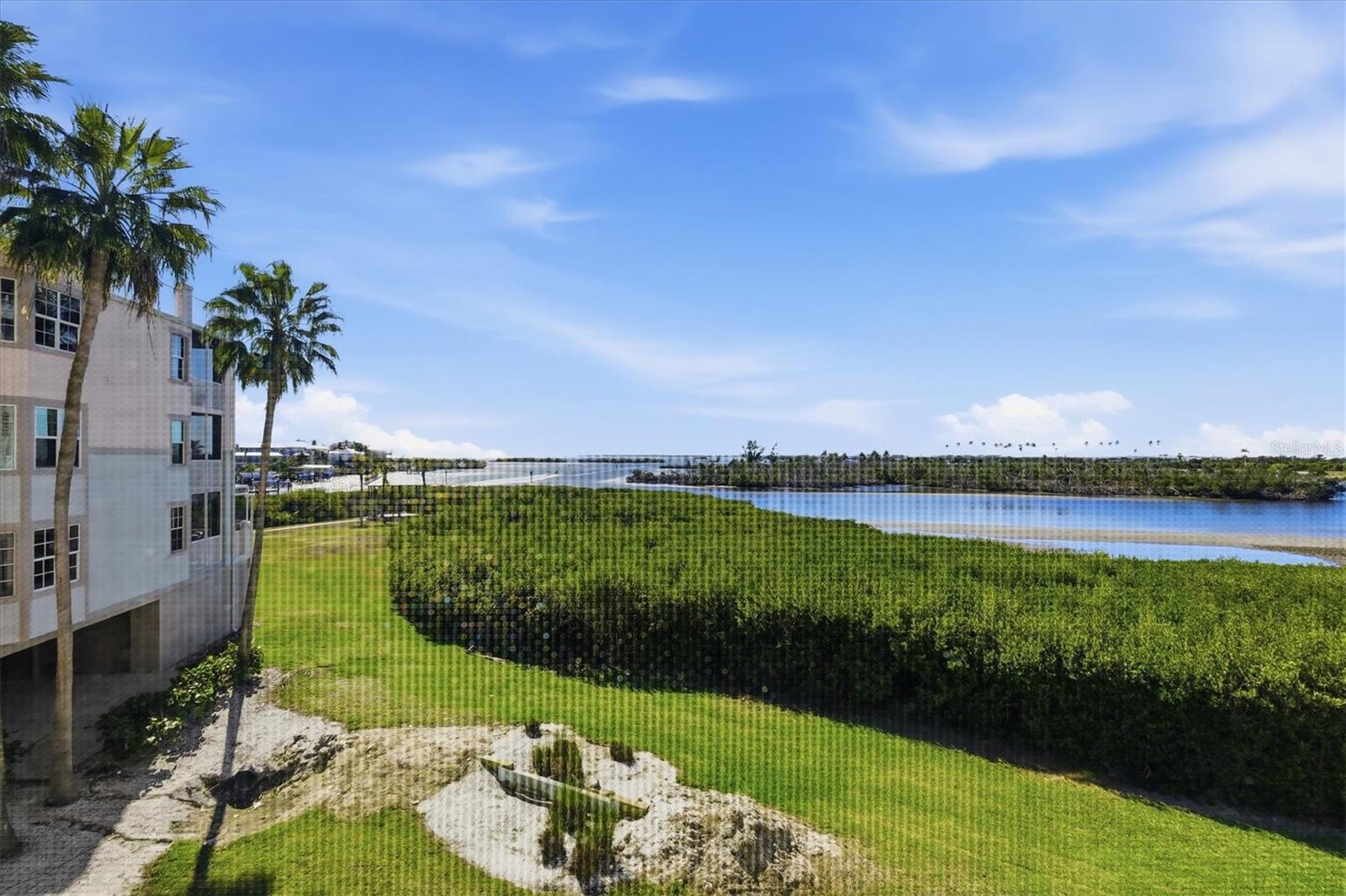 Image 27 of 36 For 13313 Gasparilla Road C302