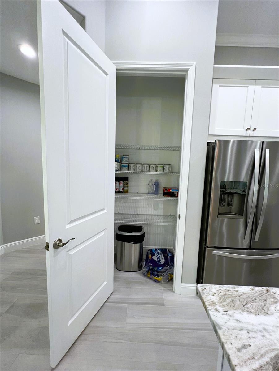 Image 10 of 49 For 250 Rotonda Boulevard E