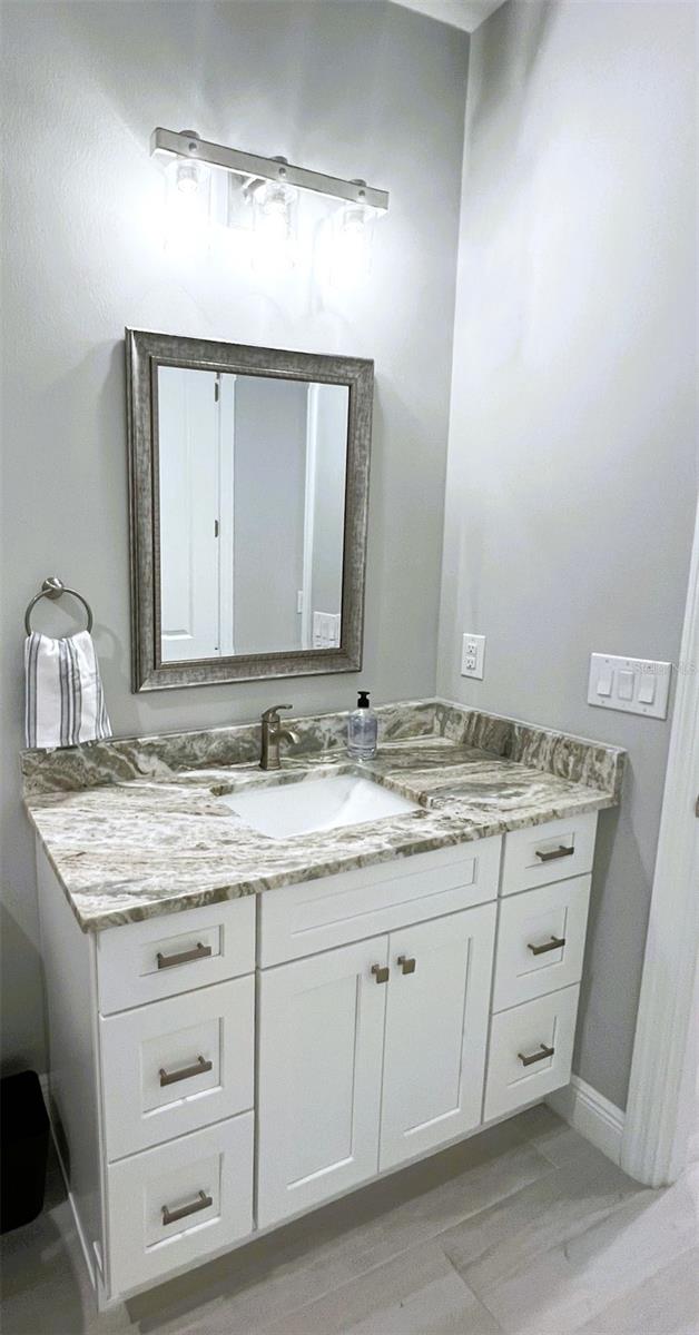 Image 23 of 49 For 250 Rotonda Boulevard E