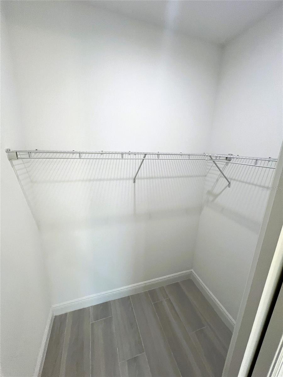 Image 25 of 49 For 250 Rotonda Boulevard E