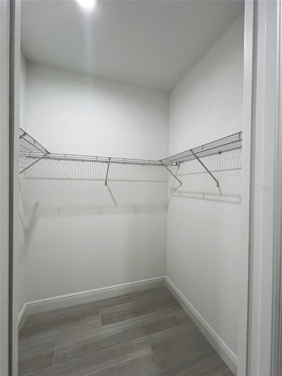 Image 31 of 49 For 250 Rotonda Boulevard E