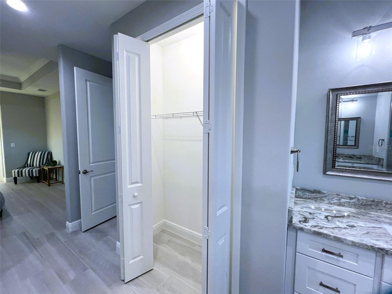 Image 34 of 49 For 250 Rotonda Boulevard E