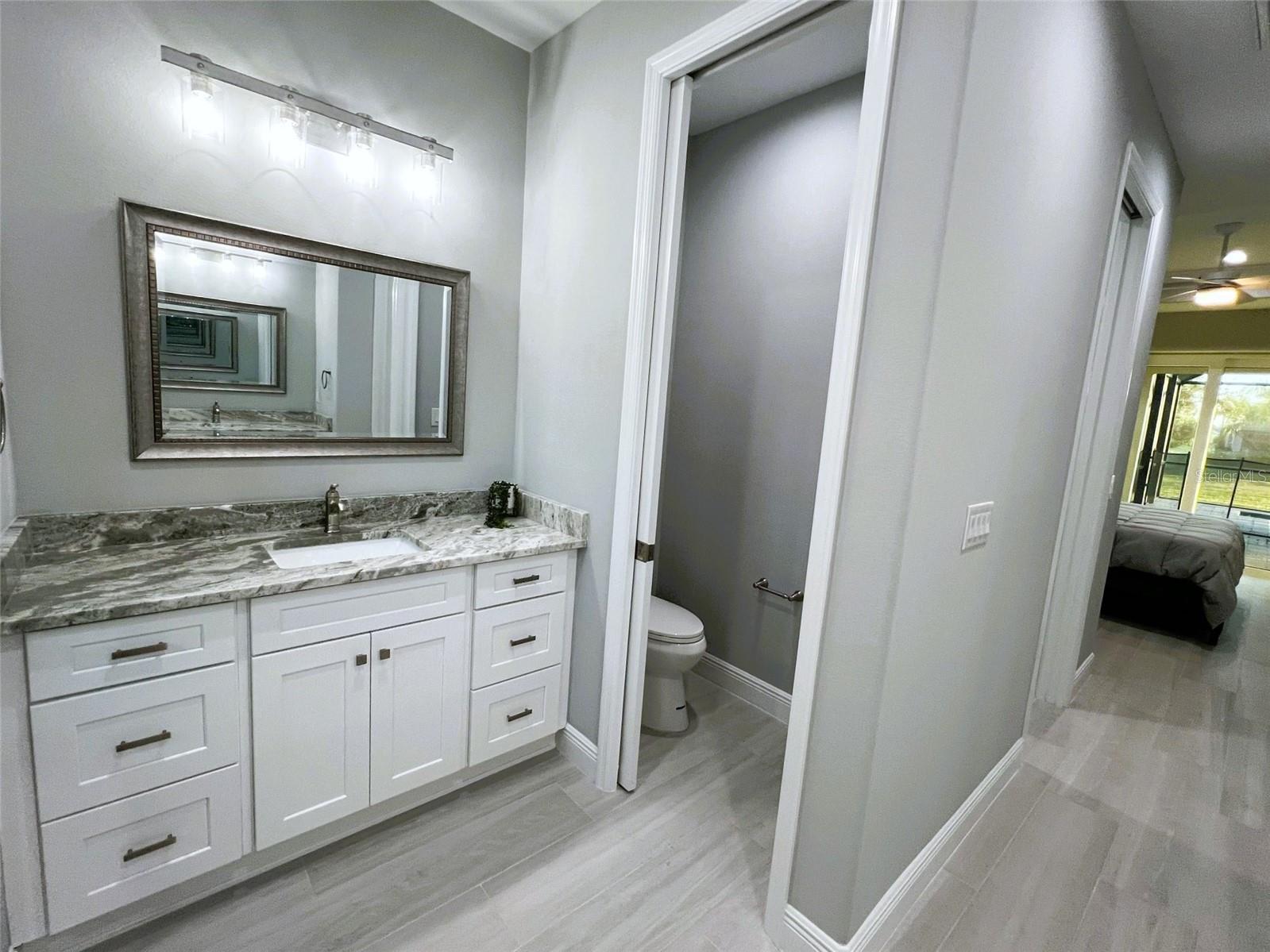 Image 37 of 49 For 250 Rotonda Boulevard E