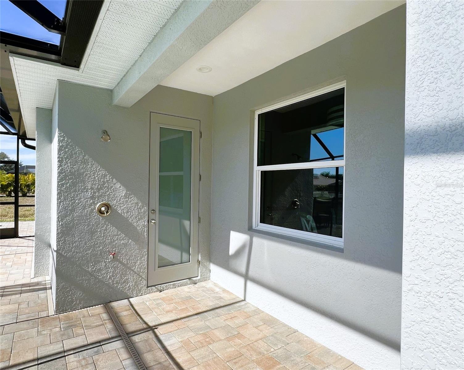 Image 44 of 49 For 250 Rotonda Boulevard E