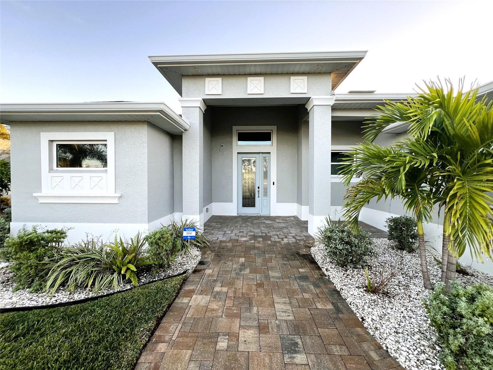 Image 6 of 49 For 250 Rotonda Boulevard E