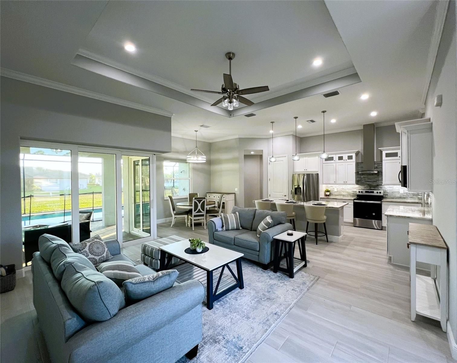 Image 8 of 49 For 250 Rotonda Boulevard E