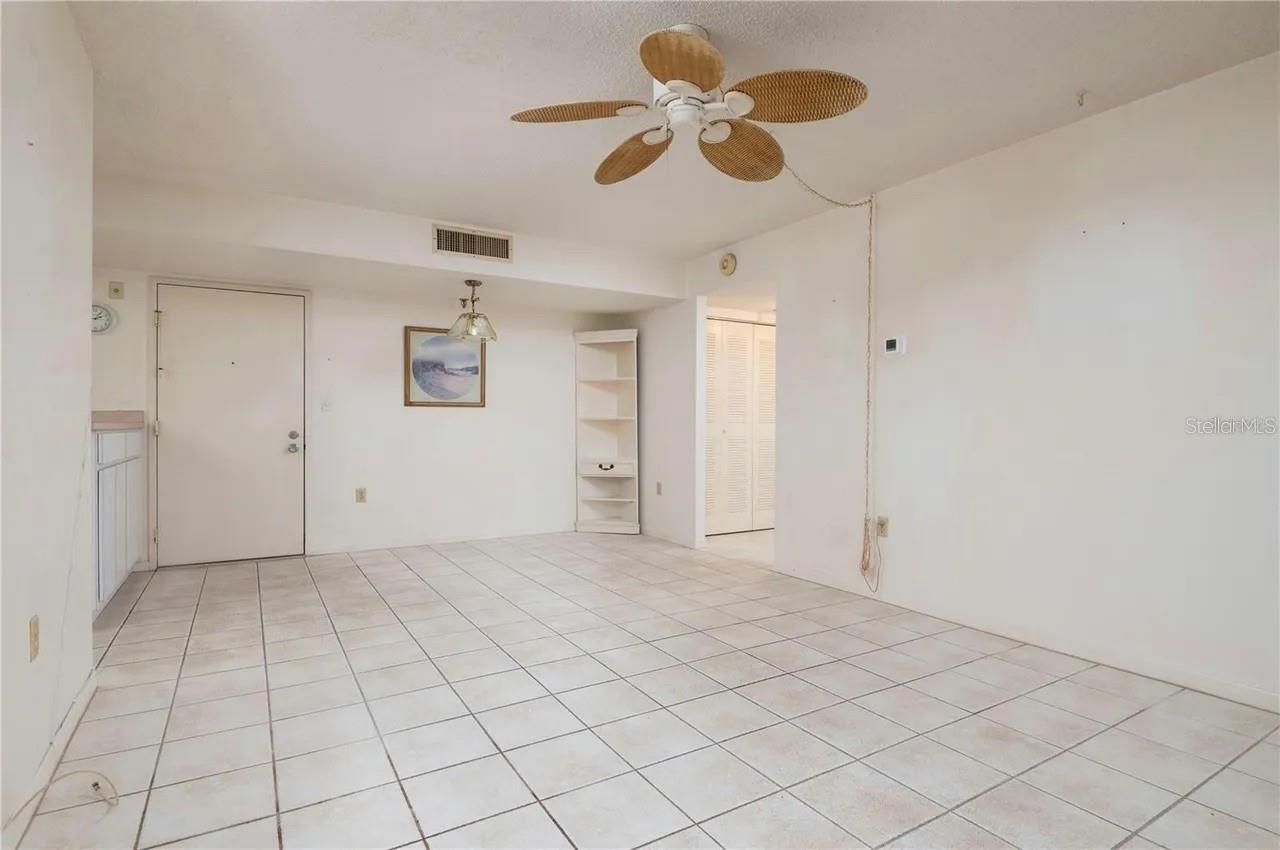 Image 10 of 13 For 3006 Caring Way 328