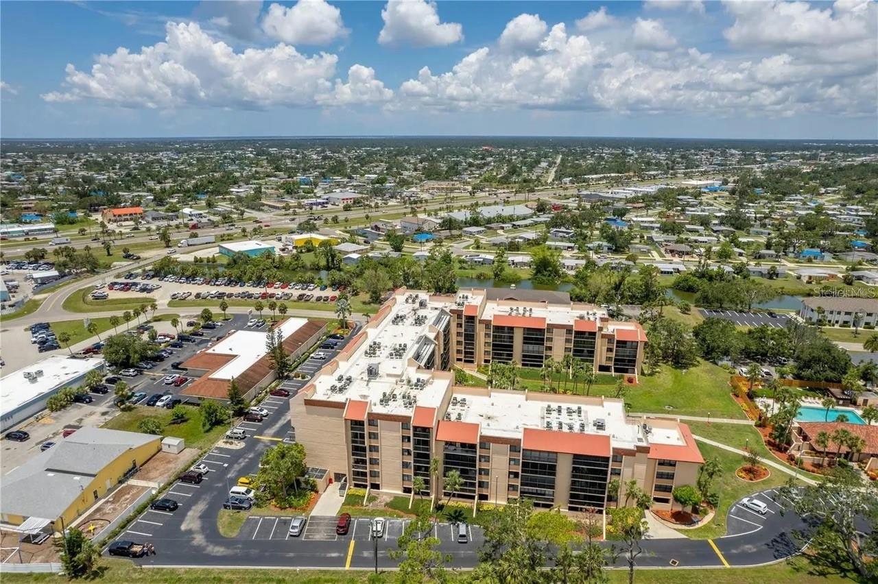 Image 2 of 13 For 3006 Caring Way 328