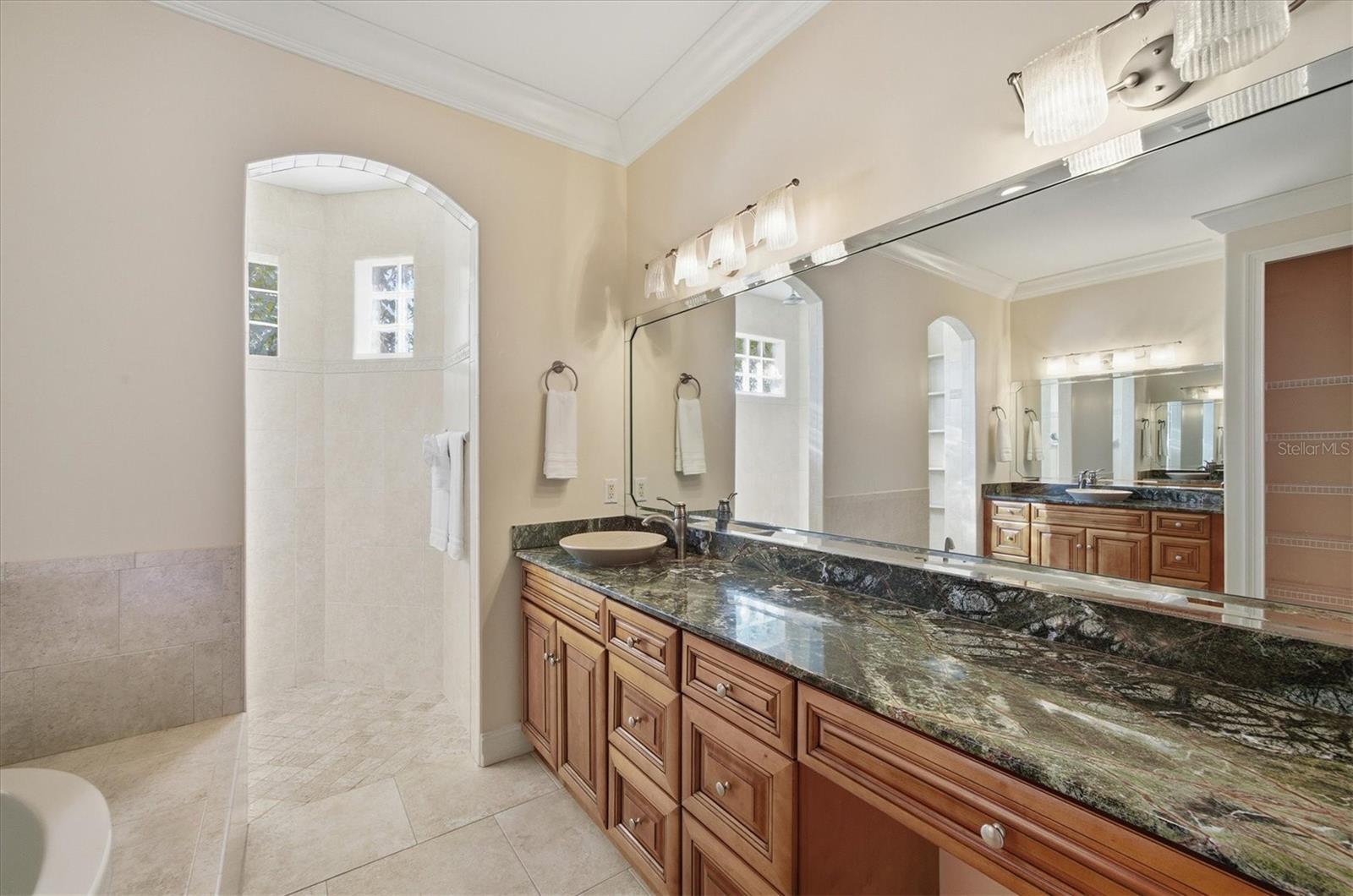 Image 19 of 65 For 15140 Alsask Circle