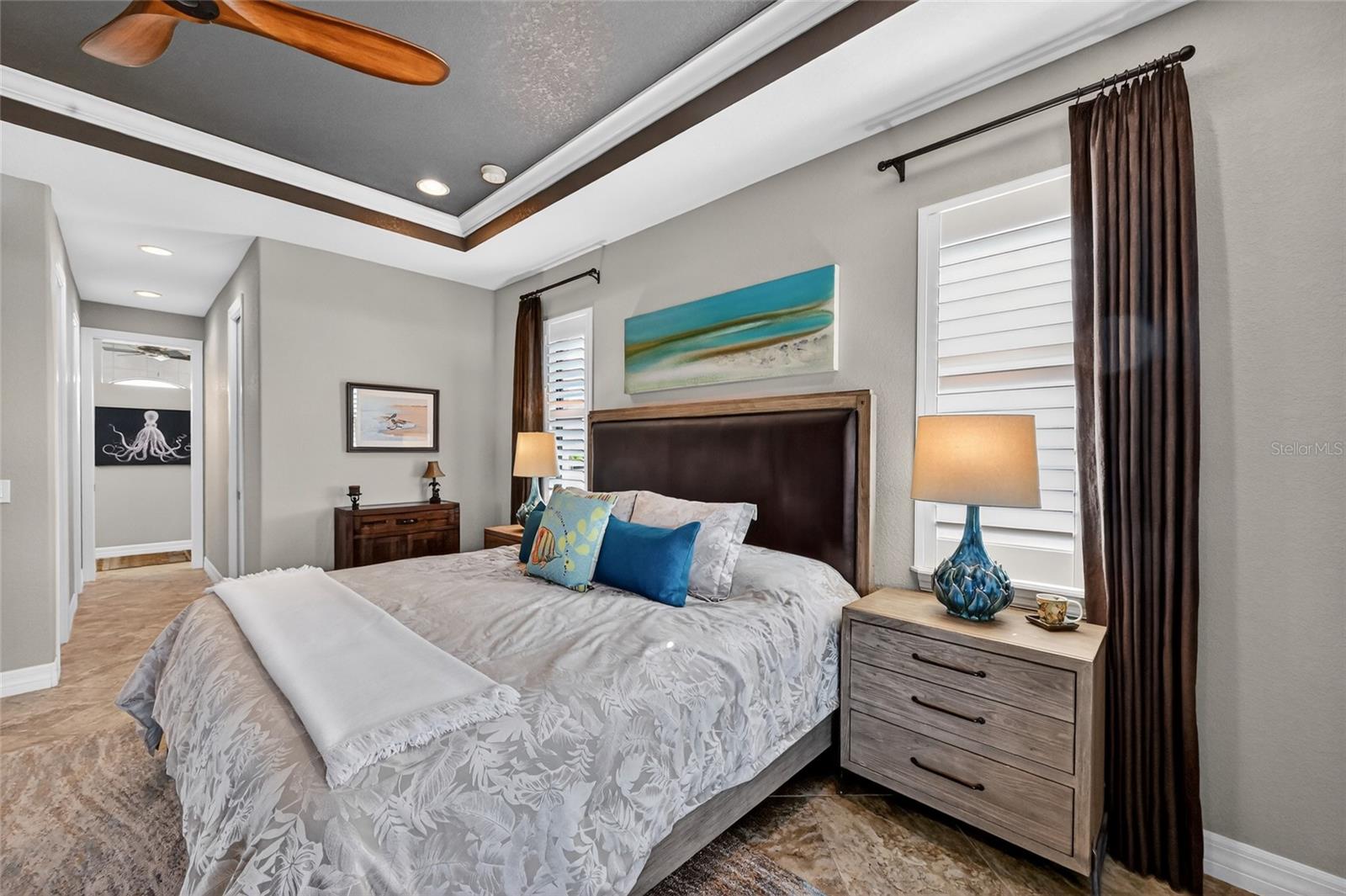 Image 24 of 47 For 8 Windward Road