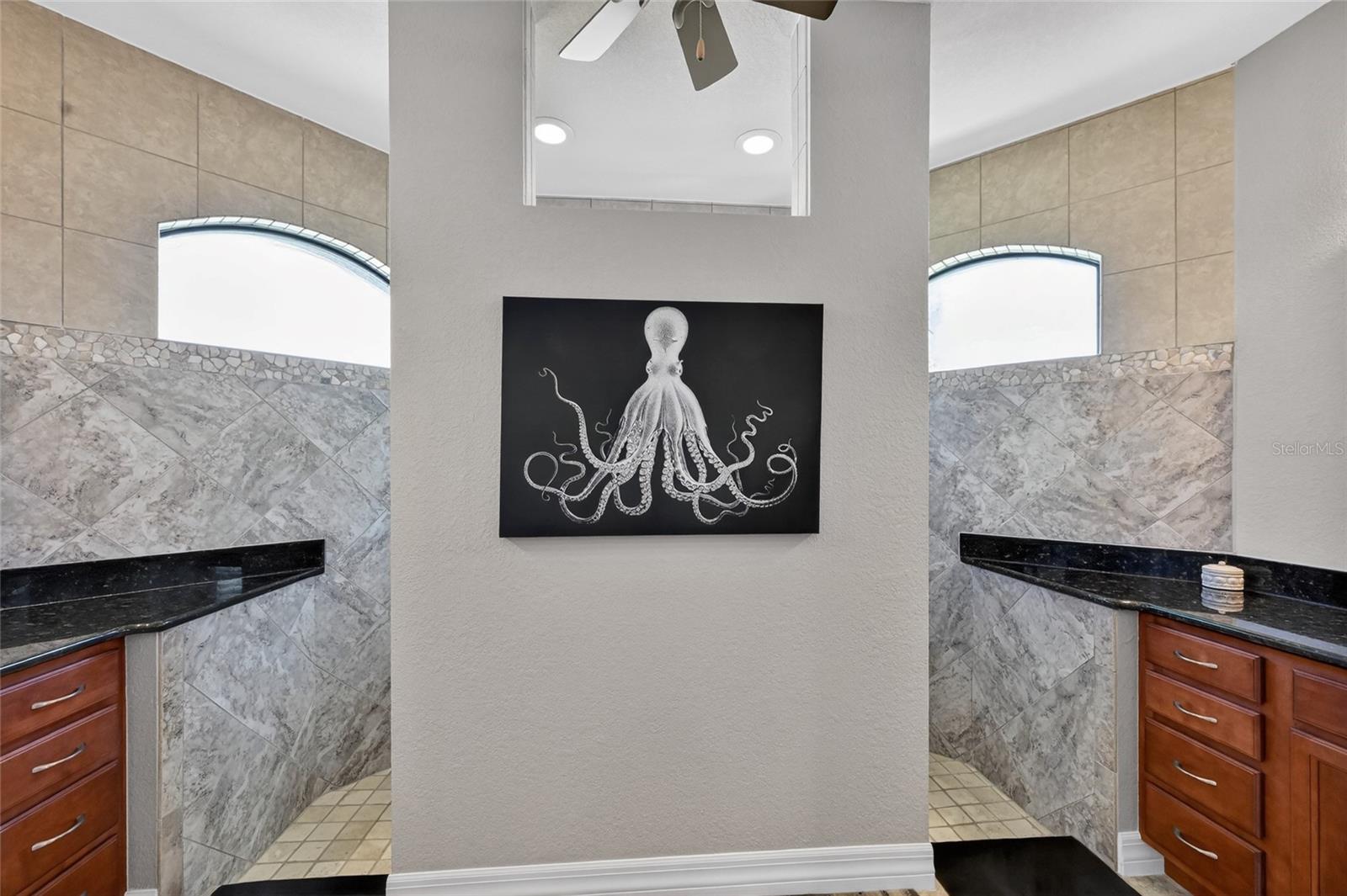 Image 27 of 47 For 8 Windward Road