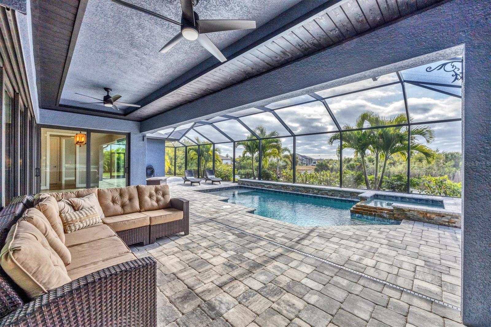 Image 25 of 44 For 9588 Galaxie Circle