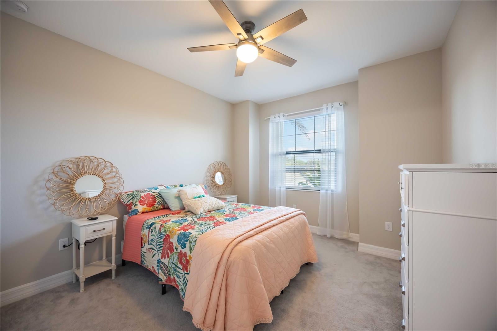 Image 12 of 96 For 23475 Waverly Circle