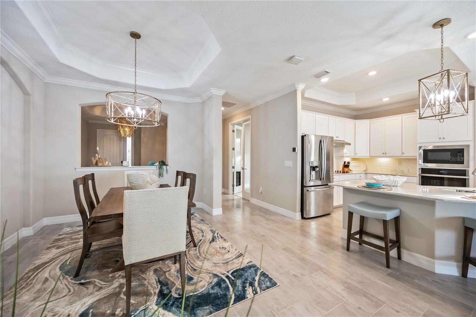 Image 21 of 96 For 23475 Waverly Circle