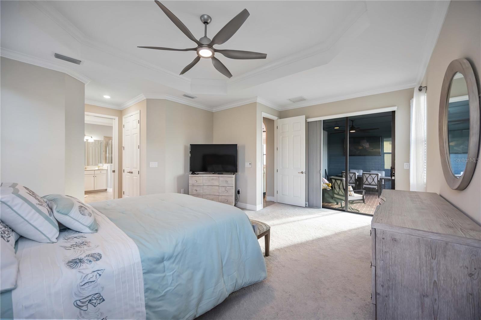 Image 33 of 96 For 23475 Waverly Circle