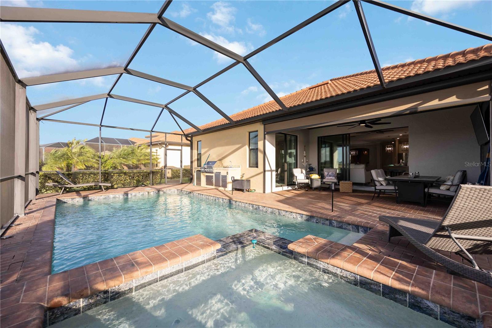 Image 45 of 96 For 23475 Waverly Circle