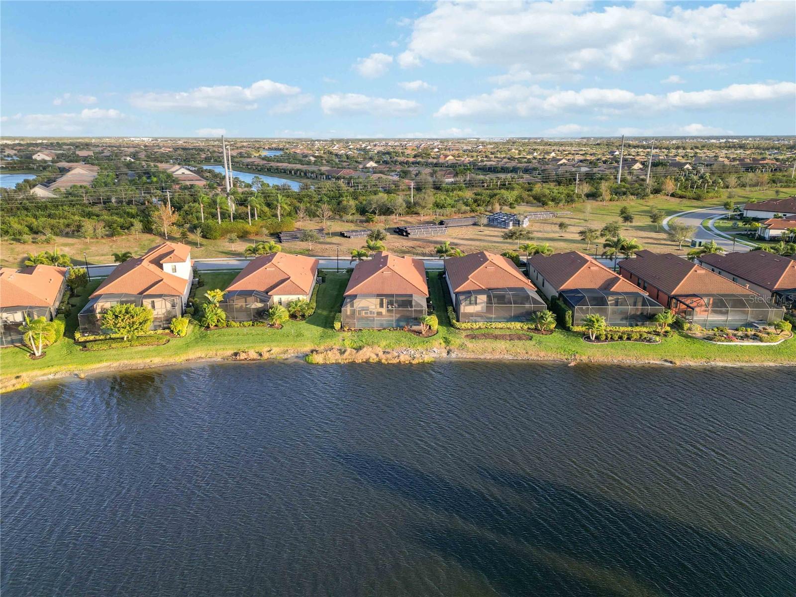 Image 56 of 96 For 23475 Waverly Circle