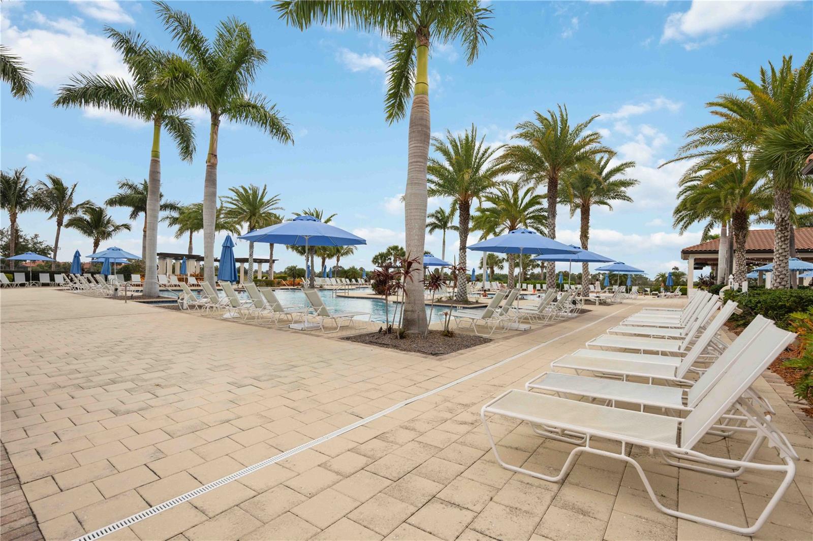 Image 91 of 96 For 23475 Waverly Circle