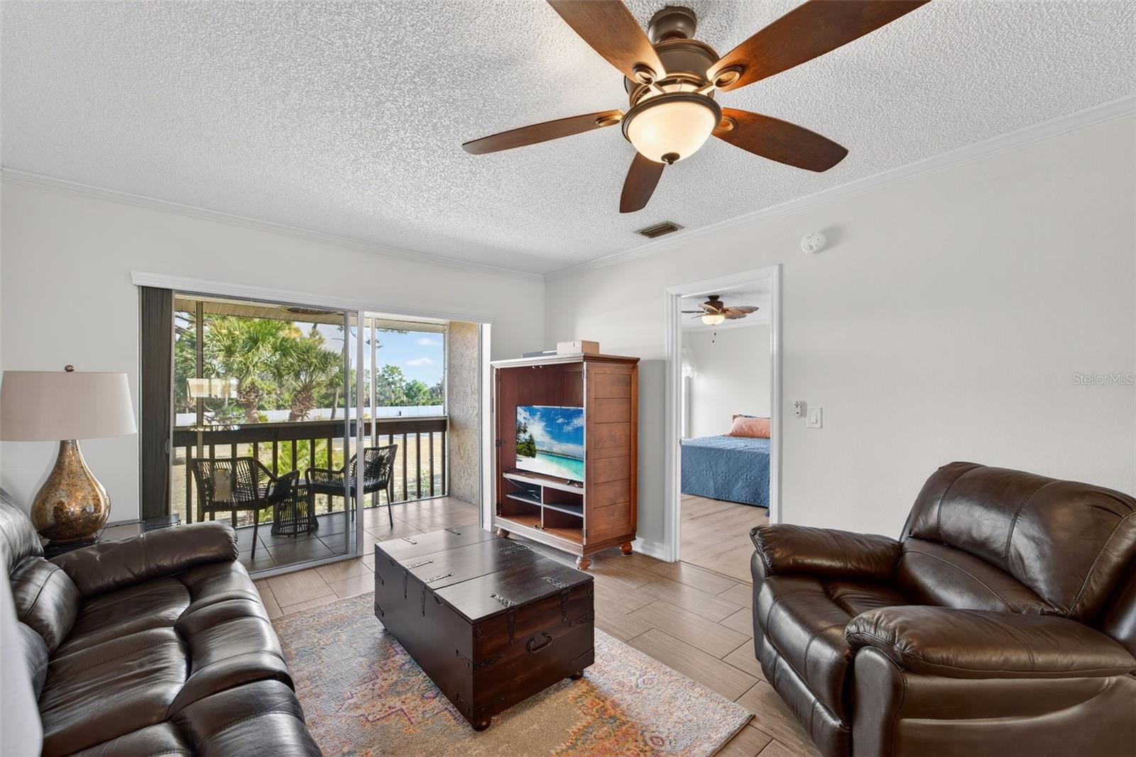 Image 8 of 28 For 6699 San Casa Drive L4