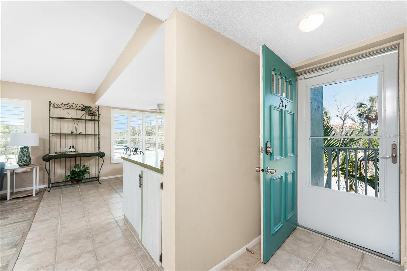 Image 8 of 38 For 5055 Beach Road 208