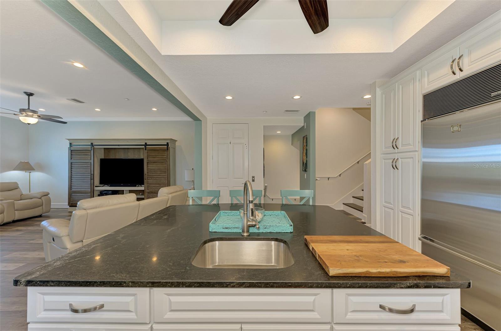 Image 14 of 89 For 10411 Coral Landings Lane 85