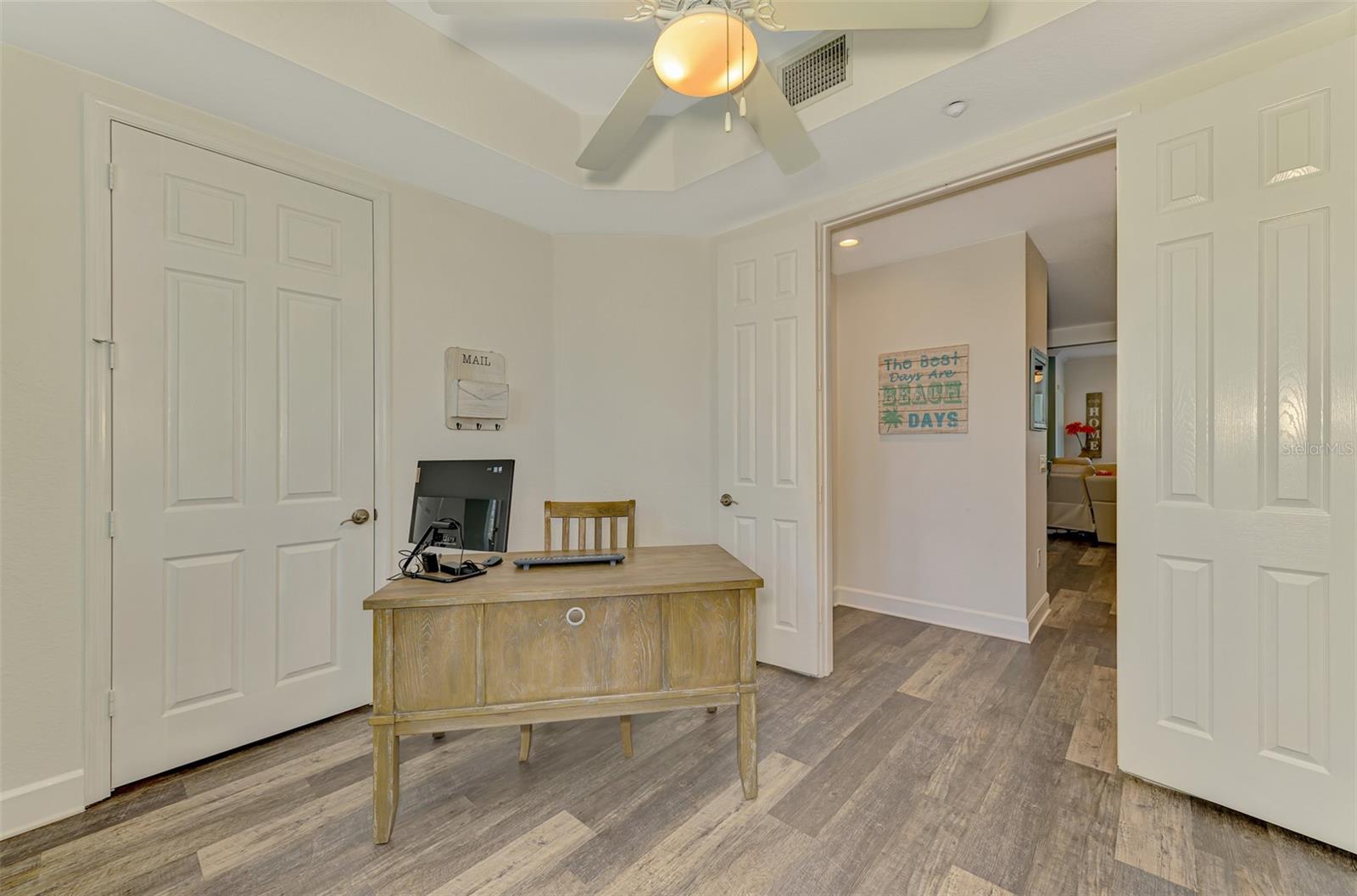 Image 27 of 89 For 10411 Coral Landings Lane 85