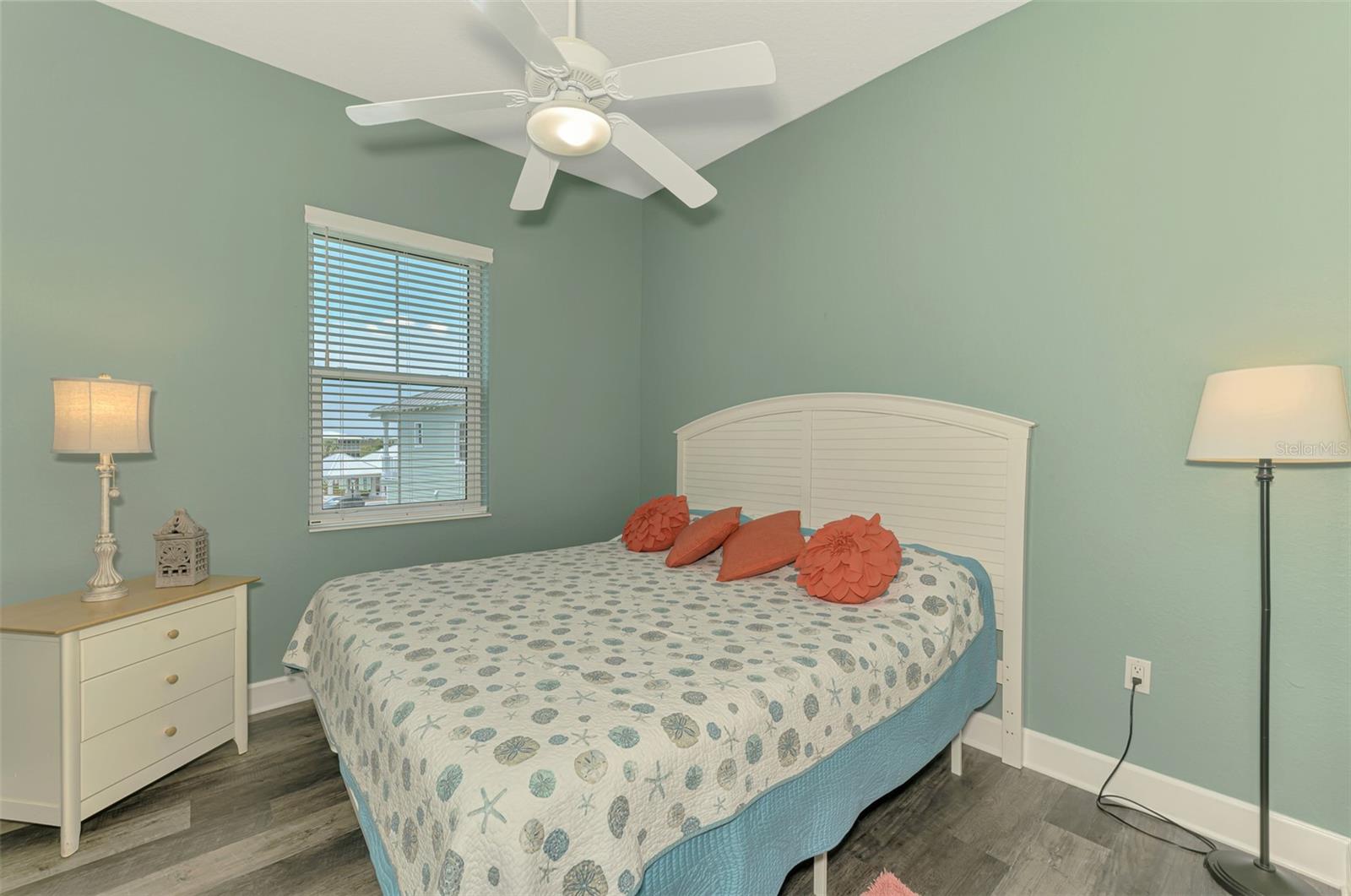 Image 41 of 89 For 10411 Coral Landings Lane 85