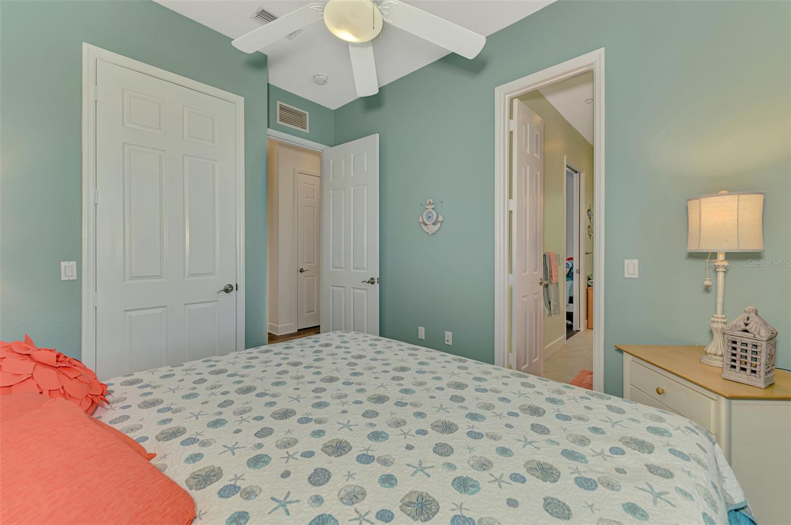 Image 42 of 89 For 10411 Coral Landings Lane 85