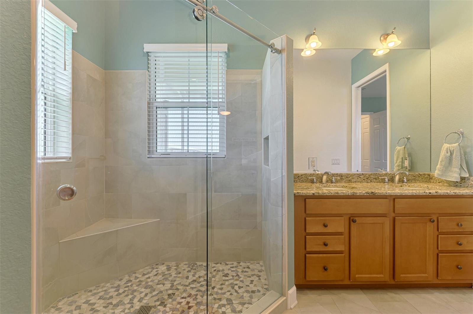 Image 44 of 89 For 10411 Coral Landings Lane 85