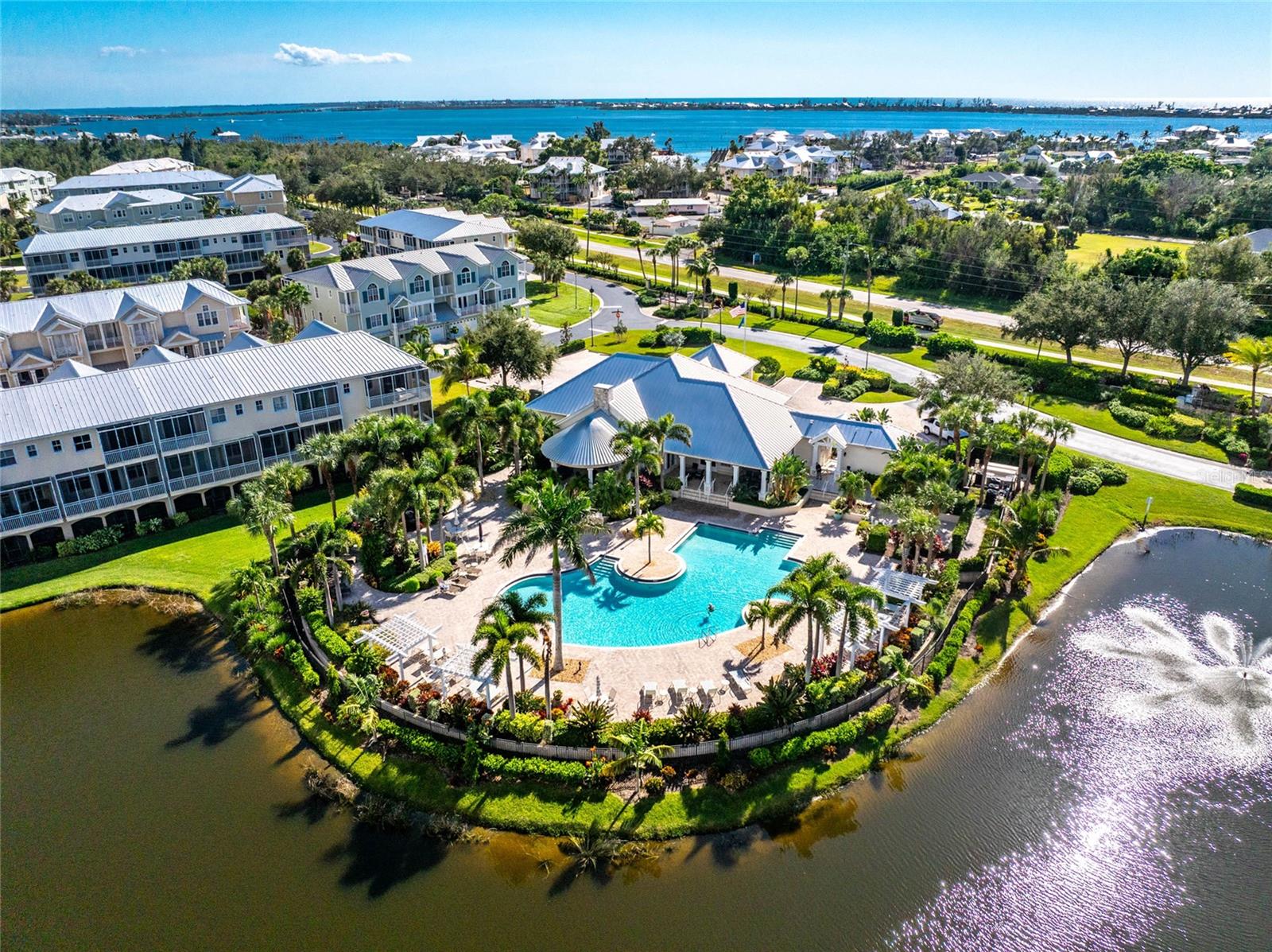 Image 71 of 89 For 10411 Coral Landings Lane 85