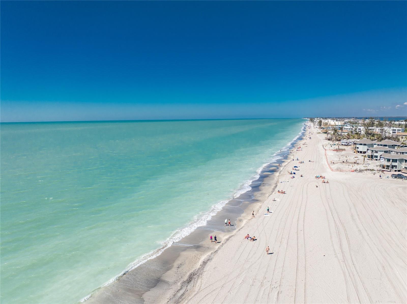 Image 78 of 89 For 10411 Coral Landings Lane 85