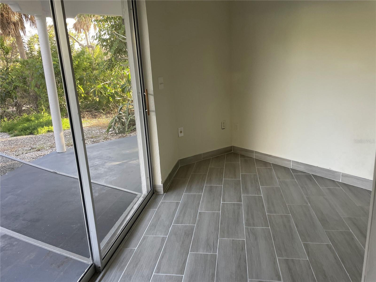 Image 20 of 26 For 7215 Manasota Key Road A