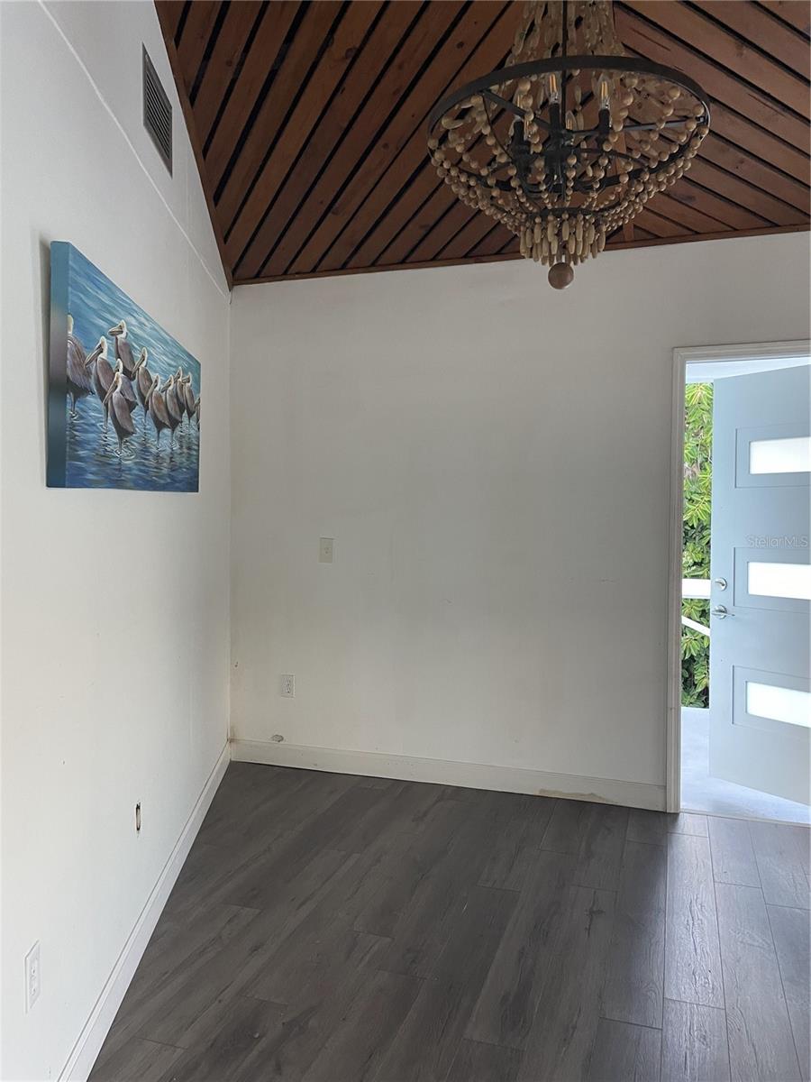 Image 3 of 26 For 7215 Manasota Key Road A