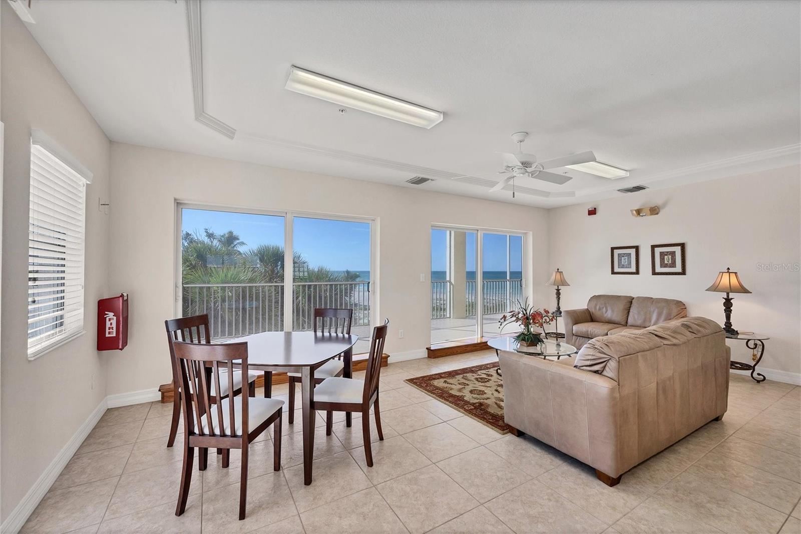 Image 36 of 47 For 2770 Beach Road 303